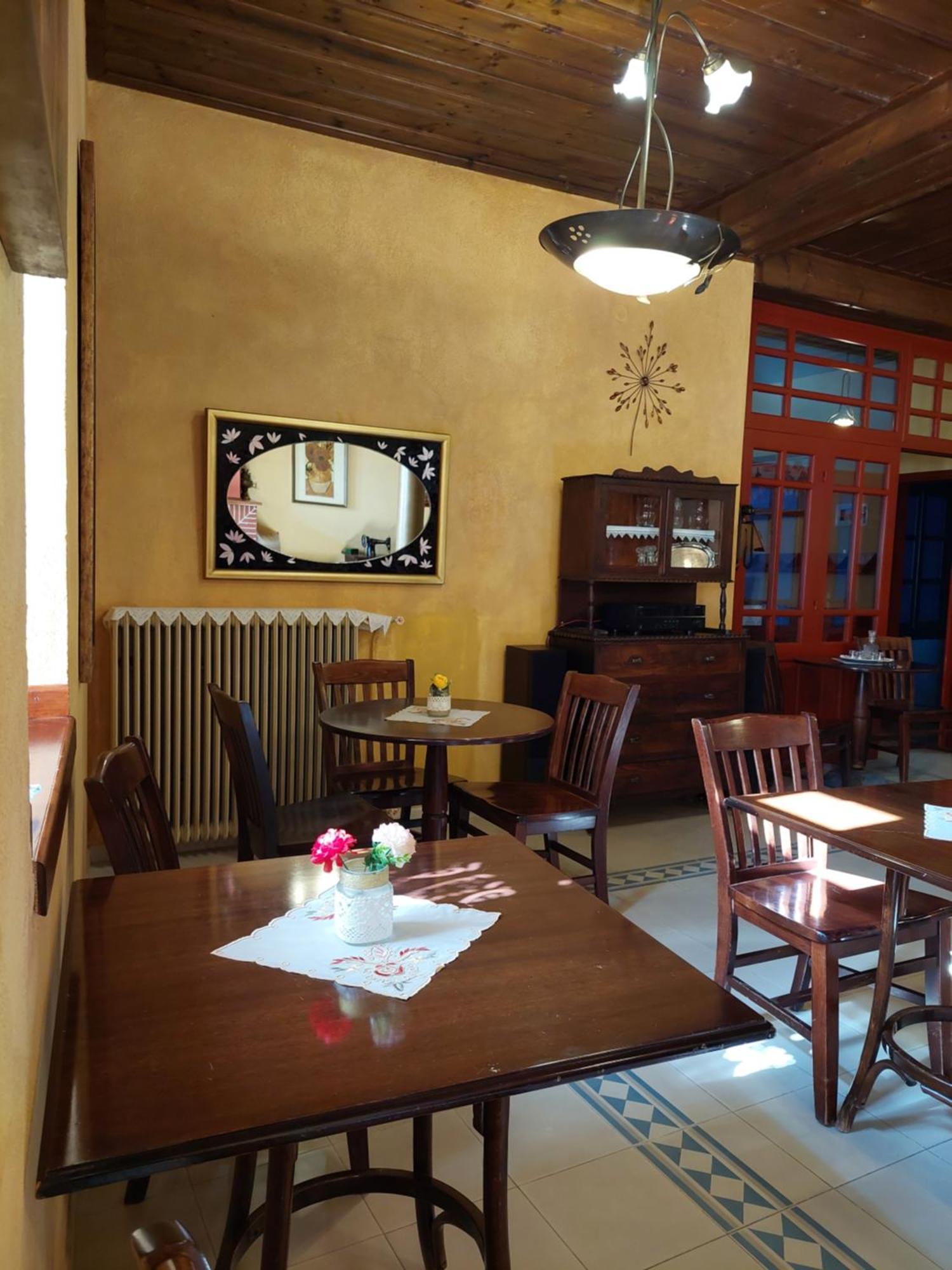 House Mitsiou Traditional Inn أرنايا المظهر الخارجي الصورة